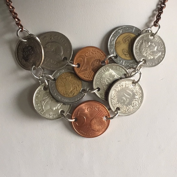 🚫SOLD🚫 🐢 3-Layer Coin Copper Statement Necklace - Picture 3 of 7